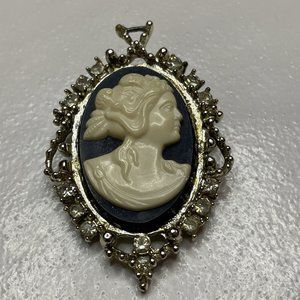 Vintage Black White Cameo Pendant Brooch Clear Rhinestones Silver Tone